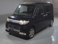 2010 Daihatsu Tanto Custom
