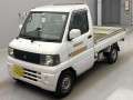 2004 Mitsubishi Minicab Truck