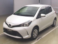 2015 Toyota Vitz