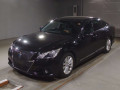 2013 Toyota Crown Hybrid