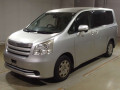 2008 Toyota Noah