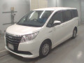 2015 Toyota Noah