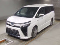 2020 Toyota Voxy