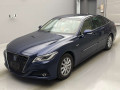 2019 Toyota Crown Hybrid