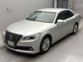 2013 Toyota Crown Hybrid