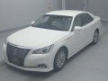 2018 Toyota Crown Hybrid