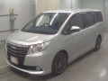 2014 Toyota Noah