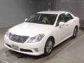 2011 Toyota Crown