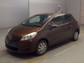 2011 Toyota Vitz