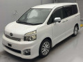 2010 Toyota Voxy