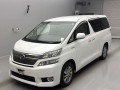 2013 Toyota Vellfire Hybrid