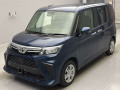 2022 Toyota Roomy