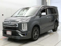 2019 Mitsubishi Delica D5