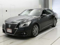 2013 Toyota Crown Hybrid