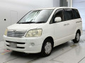 2003 Toyota Noah