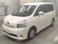 2009 Toyota Voxy