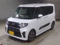 2022 Daihatsu Tanto Custom