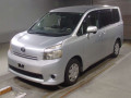 2007 Toyota Voxy