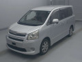 2008 Toyota Noah