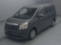 2007 Toyota Noah