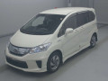 2013 Honda Freed hybrid