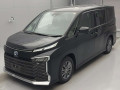 2023 Toyota Voxy