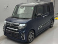 2021 Daihatsu Tanto Custom