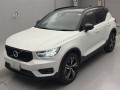 2021 Volvo XC40
