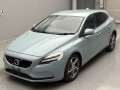 2017 Volvo V40