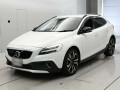 2019 Volvo V40
