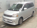 2007 Toyota Voxy
