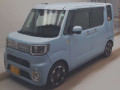 2017 Daihatsu Wake