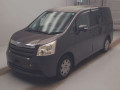 2009 Toyota Noah