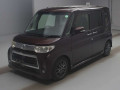 2011 Daihatsu Tanto