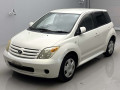 2005 Toyota IST