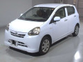 2013 Daihatsu Mira e:S