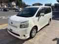 2009 Toyota Voxy
