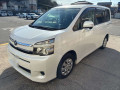 2012 Toyota Voxy