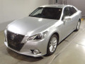 2014 Toyota Crown Hybrid
