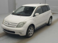 2002 Toyota IST
