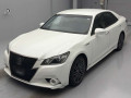 2015 Toyota Crown Hybrid