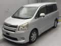 2008 Toyota Noah