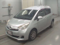 2011 Toyota Ractis