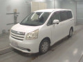 2007 Toyota Noah