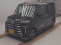 2023 Daihatsu Tanto Custom