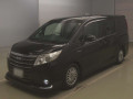 2014 Toyota Noah