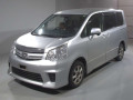 2011 Toyota Noah