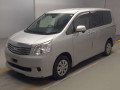2013 Toyota Noah
