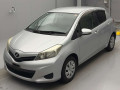 2013 Toyota Vitz