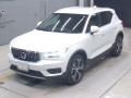 2021 Volvo XC40